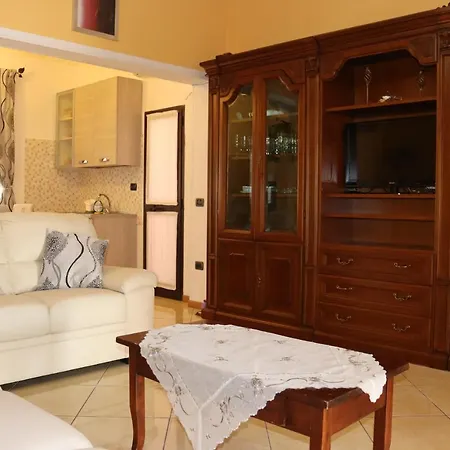דירה Casa Andreea Vicino Al Centro Di Iun R5904 *