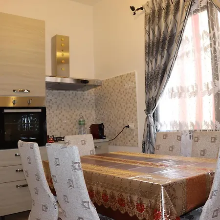 Casa Andreea Vicino Al Centro Di Iun R5904 Appartamento Olbia